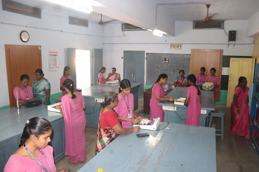Physics PG Lab 1